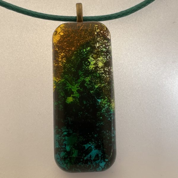 Pendentif vert-jaune