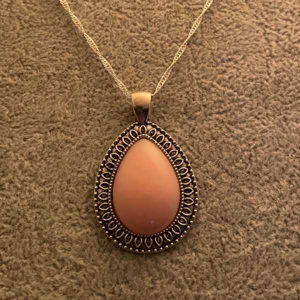 Pendentif goutte rose