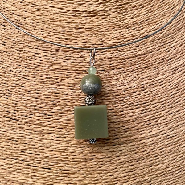 Pendentif vert